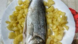 spigola al forno con combava